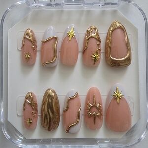 3D Celestial Gold Molten Press On Nails - Starburst & Chrome Art - Size Medium